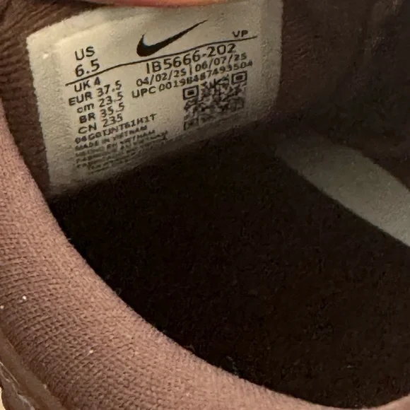 Nike Total 90 III SP Brown Patent Leather Indoor Soccer Shoes Women’s 6.5 NEW - Picture 7 of 7